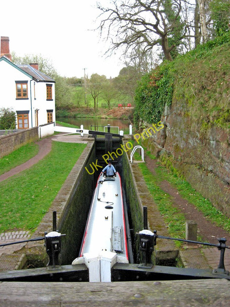 Photo 6"x4" Boat in Debdale Lock, Staffs & Worcs Canal, near Cookley Cookley\/SO8480 c2011