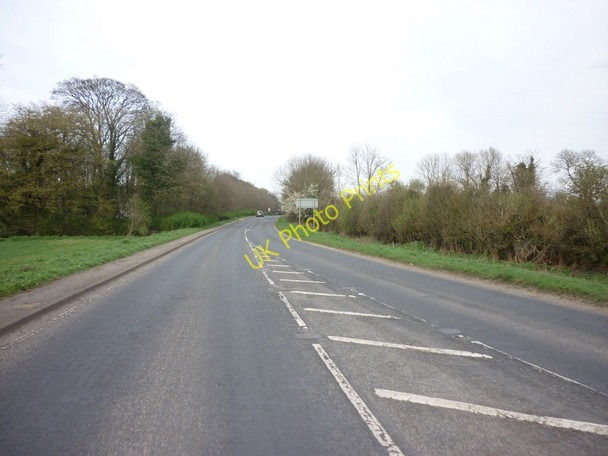 Photo 6"x4" The B1206 towards Brigg Brigg c2011