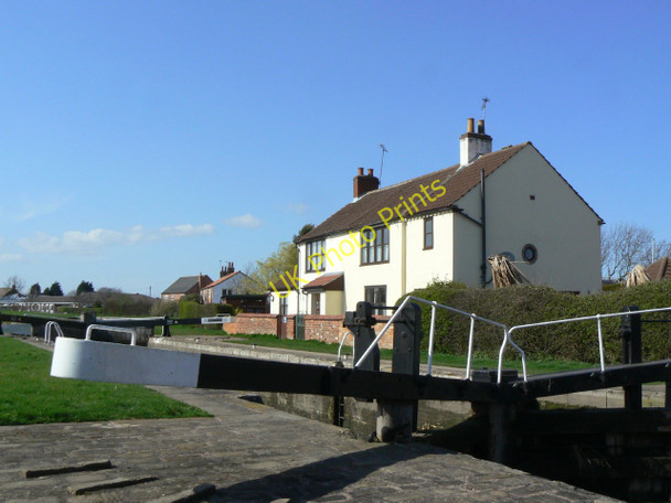 Photo 6"x4" Misterton Top Lock Misterton\/SK7694 c2011