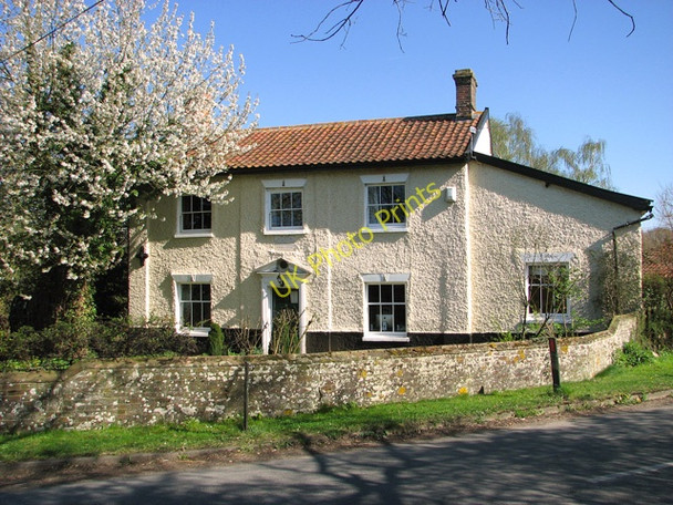 Photo 6"x4" Vittoria, Low Tharston Low Tharston c2011 P1