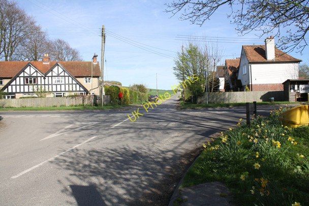 Photo 6"x4" View across B4009 from Cook Lane towards White House Road North Stoke\/SU6186 c2011