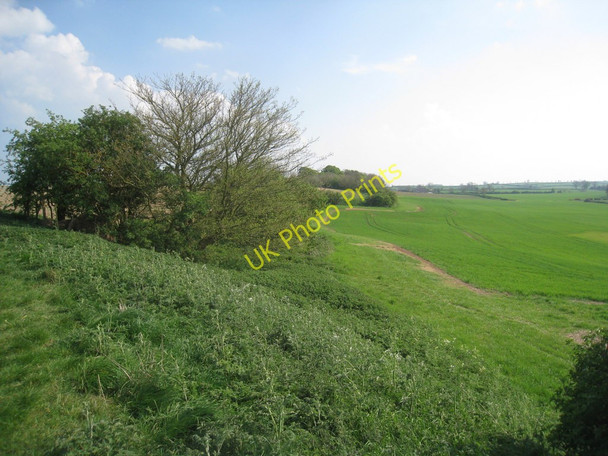 Photo 6"x4" View along the ridge towards Top Farm North Willingham c2011