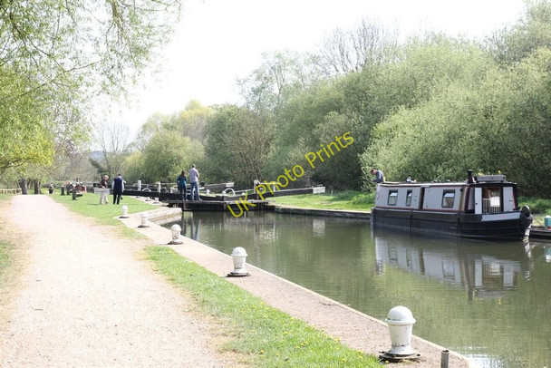 Photo 6"x4" Lock ahead Aldermaston Wharf c2011
