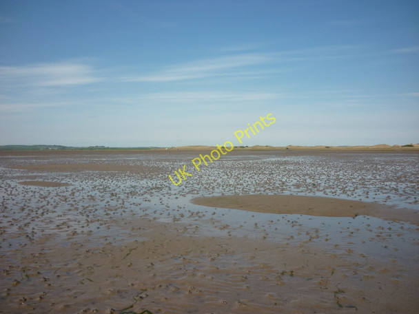 Photo 6"x4" Walking across Islands Sands, Holy Island Holy Island\/NU1241 c2011