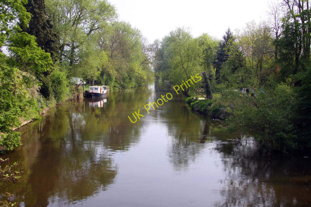 Photo 6"x4" The River Loddon looking south Borough Marsh c2011