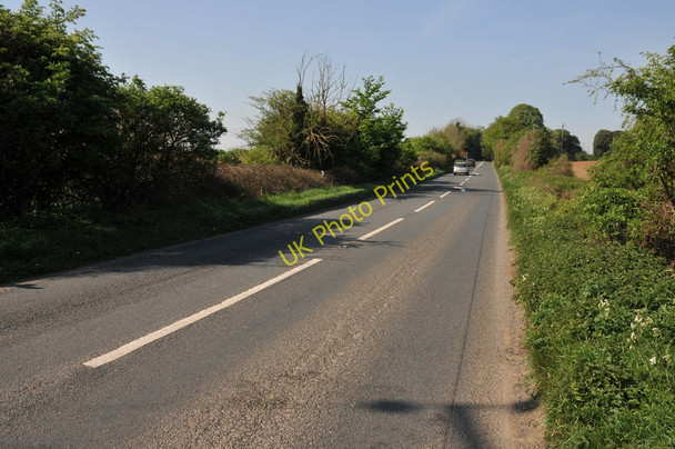 Photo 6"x4" The Foss Way Kemble c2011