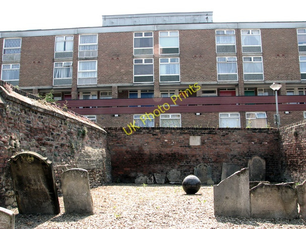 Photo 6"x4" Jewish cemetery in Millfleet, King's Lynn King's Lynn c2011