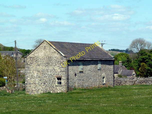 Photo 6"x4" Barn at the edge of the village Wetton\/SK1055 c2011
