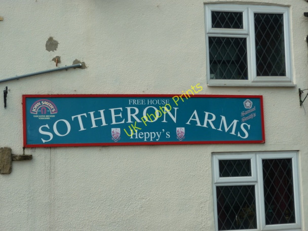 Photo 6"x4" The Sotheron Arms, Hook Goole c2011