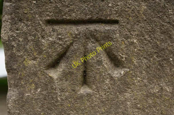 Photo 6"x4" Cut Bench Mark (close-up) Aldfield c2011