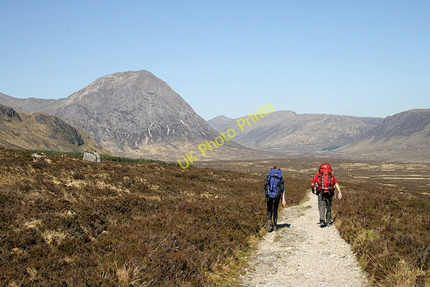 Photo 6"x4" Walkers on the West Highland Way Allt Maol Ruainidh c2011