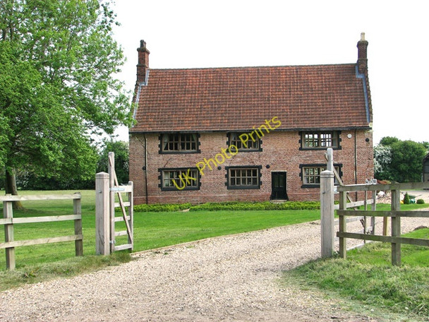 Photo 6"x4" Entrance to High House Farm, Wreningham Penny's Green c2011