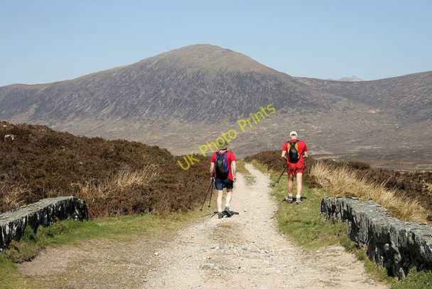 Photo 6"x4" The West Highland Way Allt Maol Ruainidh c2011