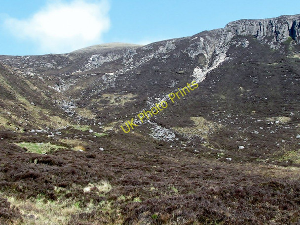 Photo 6"x4" The head of the Annalong Valley Newcastle\/J3732 c2011