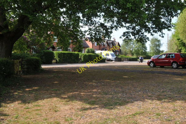 Photo 6"x4" Parking area, Earl's Croome Baughton c2011