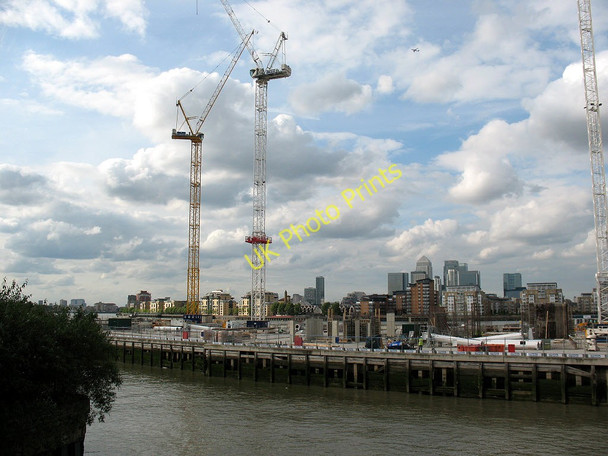 Photo 6"x4" Greenwich Reach: development resumes Deptford\/TQ3677 c2011