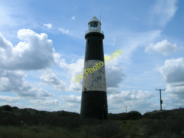 Photo 6"x4" Lighthouse, Spurn Peninsula Greedy Gut c2011
