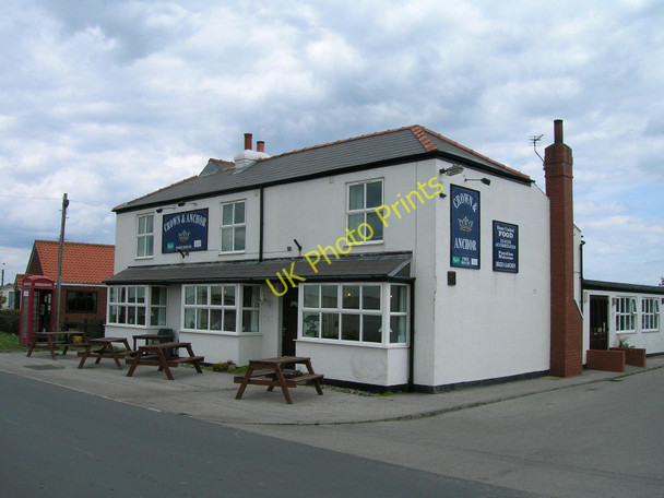 Photo 6"x4" Crown and Anchor, Kilnsea Kilnsea c2011
