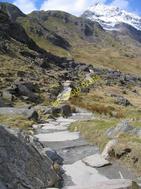 Photo 6"x4" A walk up the Pyg track -  losing height Gwastadnant c2008