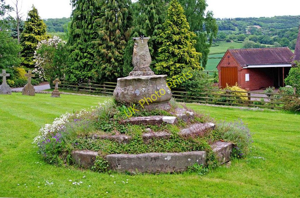 Photo 6"x4" All Saints Church (5) - remains of old cross, Shelsley Beauchamp Shelsley Beauchamp c2011