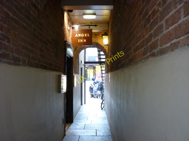 Photo 6"x4" The entrance to the Angel Inn Leeds\/SE3034 c2011