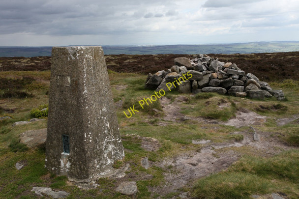 Photo 6"x4" Rombalds Moor Trigpoint Ilkley c2011