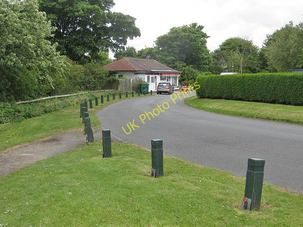 Photo 6"x4" Cafe on Oliver's Mount Scarborough\/TA0388 c2011