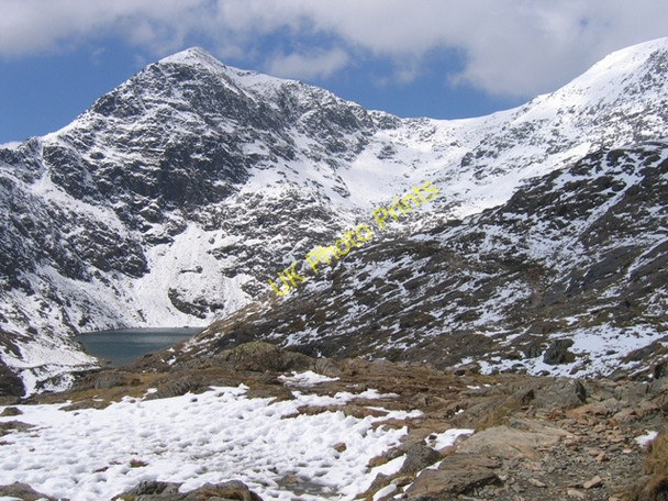 Photo 6"x4" A walk up the Pyg track - a glimpse of Glaslyn Gwastadnant c2008