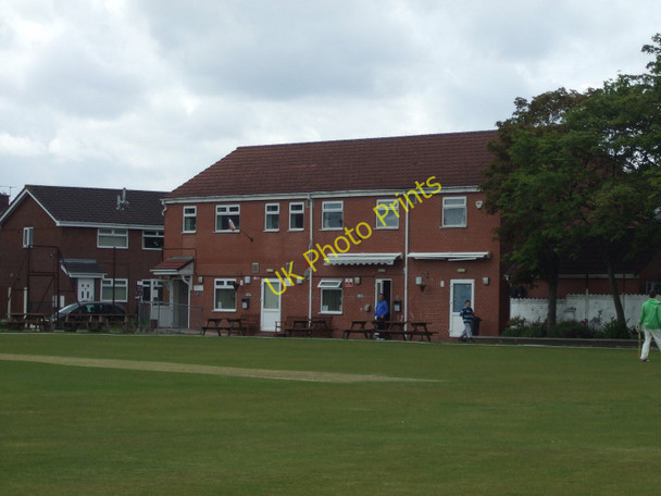 Photo 6"x4" Heyside Cricket Club - Pavilion Shaw\/SD9308 c2011