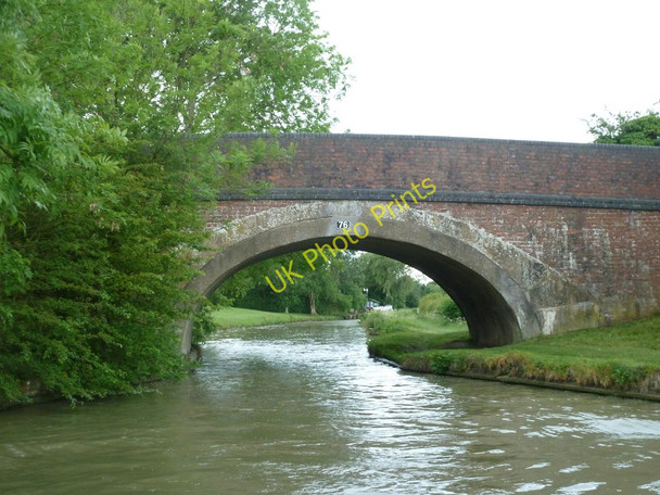 Photo 6"x4" Oxford Canal Bridge 76 Hillmorton c2011