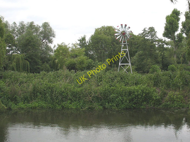 Photo 6"x4" Wind pump at Fishers Green Cheshunt c2011