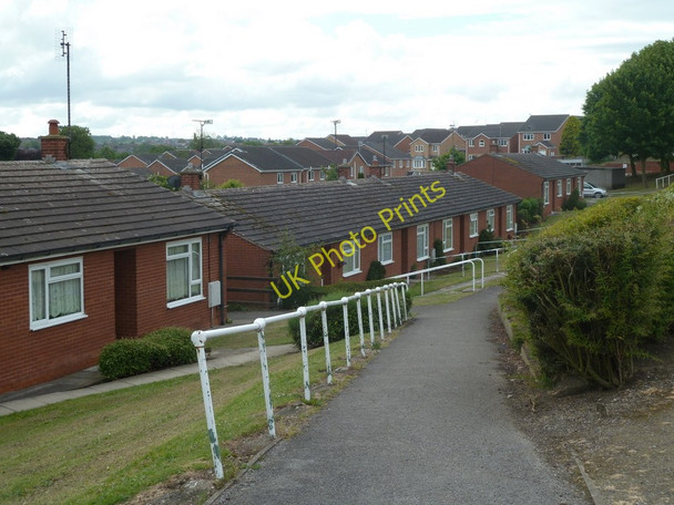 Photo 6"x4" Residential scene, Tupton Clay Cross c2011