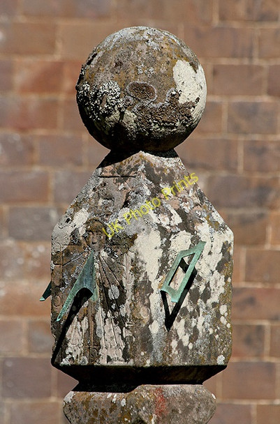 Photo 6"x4" A sundial at Abbotsford House Galashiels c2011