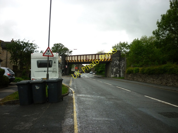Photo 6"x4" The rail bridge on High Street, Chapel-en-le Firth Chapel-en-le-Frith c2011