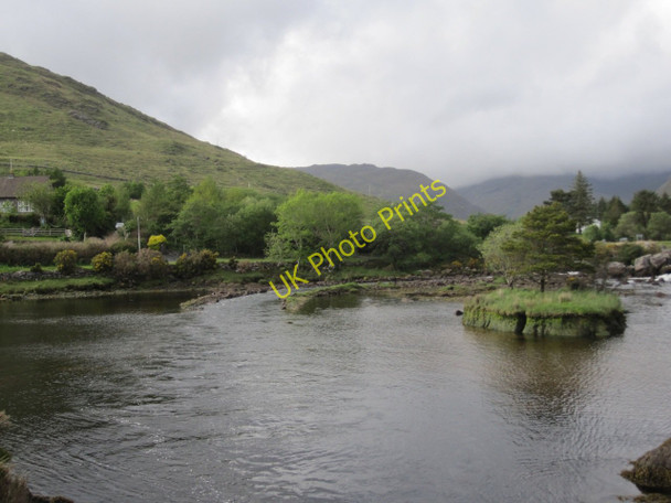 Photo 6"x4" Clogh Harbour, with the channelled outflow of the Bundorragha river Leenaun c2011