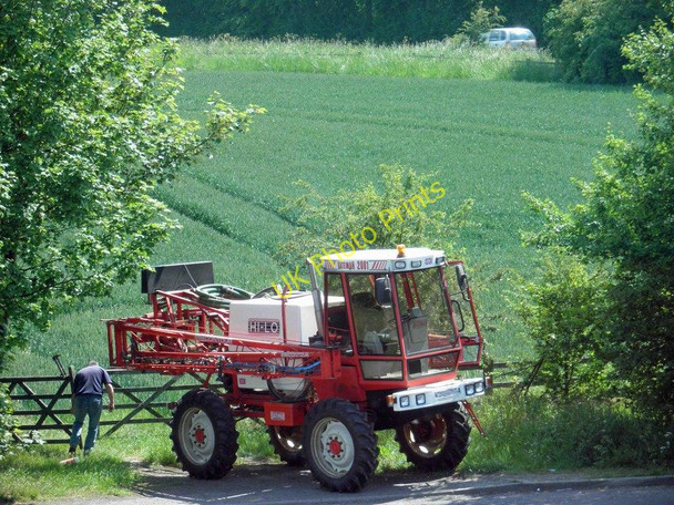 Photo 6"x4" The cereal crop has been sprayed Low Valley c2011