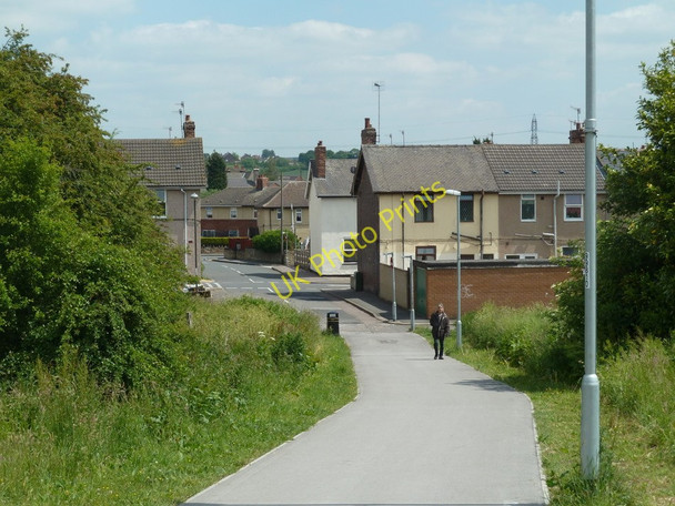 Photo 6"x4" Path to housing estate in Staveley Staveley\/SK4374 c2011