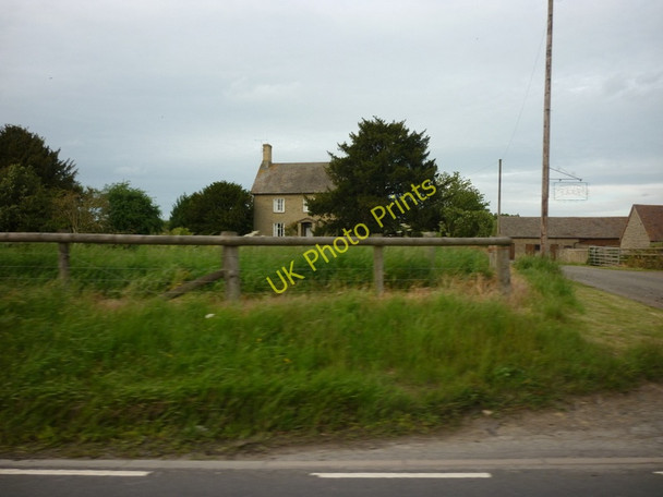Photo 6"x4" Wootton Farm, from the A49 Wootton\/SO4578 c2011