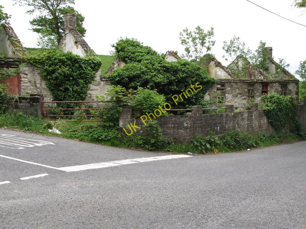 Photo 6"x4" Roofless cottages at the junction of Vianstown Road and Bishops Brae Downpatrick c2011