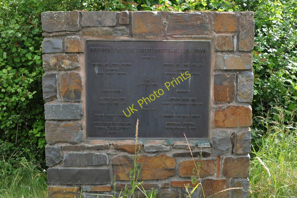 Photo 6"x4" A plaque at the top of Manteo Way, the Bideford East the Water Industrial Link Road Gammaton c2011