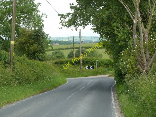 Photo 6"x4" Sutton Lane Arkwright Town c2011