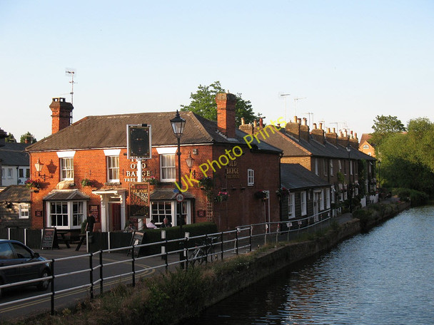 Photo 6"x4" The Old Barge Hertford c2011