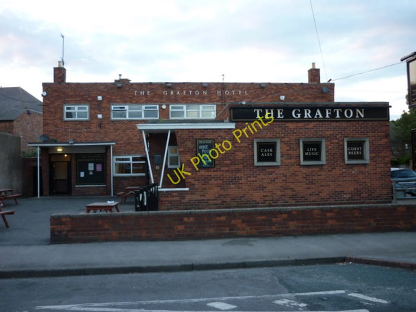 Photo 6"x4" The Grafton Hotel, on Grafton Street, Hull Kingston upon Hull c2011