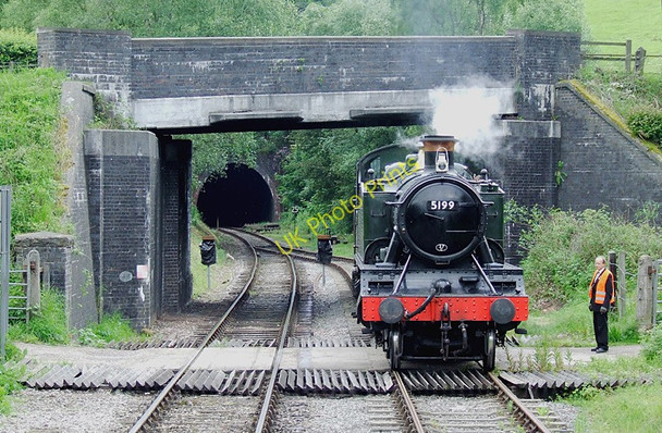 Photo 6"x4" Locomotive changing tracks at Cheddleton Tunnel #2, Staffordshire Cheddleton Heath c2011