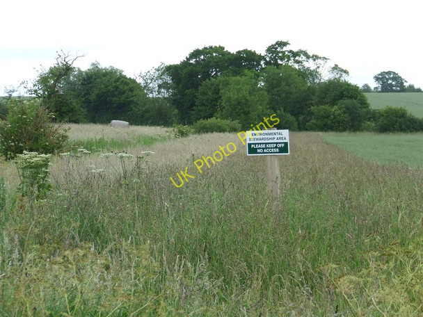 Photo 6"x4" Please Keep Off Barnardiston c2011
