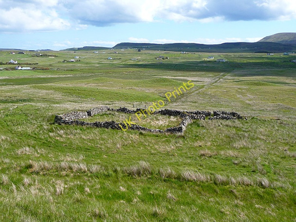 Photo 6"x4" Old sheep pen near Camas Mor Bornesketaig \/ Borgh na Sgiotaig c2011