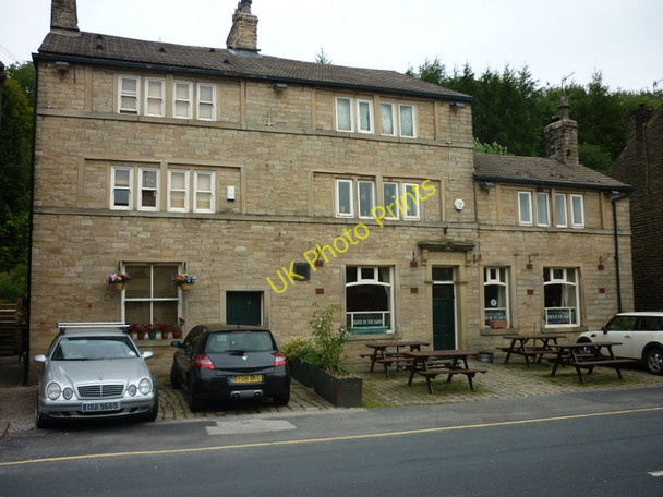 Photo 6"x4" The Bird in the Hand, a Sam Smith's pub in Newhey Milnrow c2011