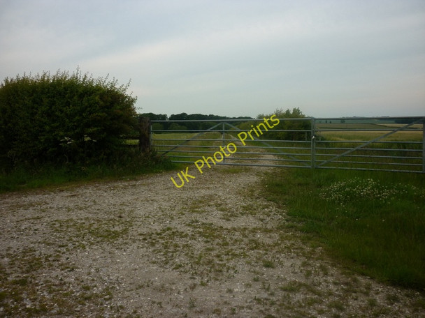 Photo 6"x4" A farm track to Warter Farmhouse North Dalton c2011