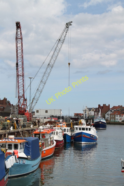 Photo 6"x4" Whitby Harbour Whitby\/NZ8910 c2011