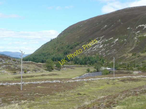 Photo 6"x4" River Tromie Clach-mheall c2011